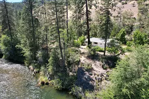 2525 Kinney Creek Rd, Jacksonville, OR 97530 - Photo 3