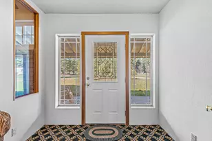 24617 Rocky Point Rd, Klamath Falls, OR 97601 - Photo 5