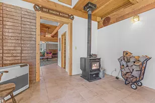 24617 Rocky Point Rd, Klamath Falls, OR 97601 - Photo 23