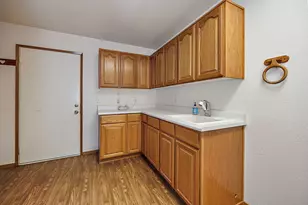 23210 E Evans Creek Rd, Central Point, OR 97502 - Photo 33