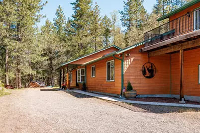 23210 E Evans Creek Road, Central Point, OR 97502 - Photo 9