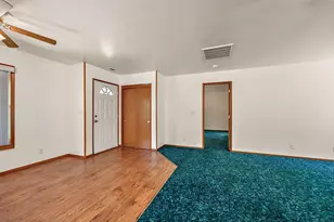 23210 E Evans Creek Rd, Central Point, OR 97502 - Photo 21