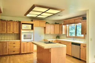 7419 Holland Corner Rd, Cave Junction, OR 97523 - Photo 9