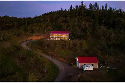 1011 Wren Ridge Drive, Eagle Point, OR 97524 - Photo 11