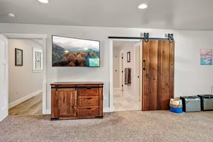 4640 Scenic Ave, Central Point, OR 97502 - Photo 35