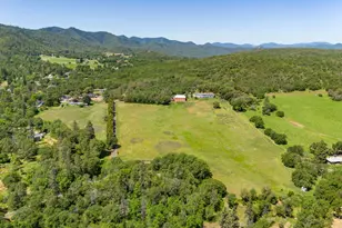 4640 Scenic Ave, Central Point, OR 97502 - Photo 89