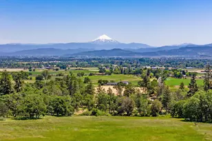 4640 Scenic Ave, Central Point, OR 97502 - Photo 91