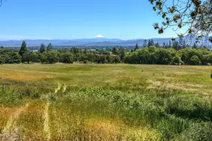 4640 Scenic Ave, Central Point, OR 97502 - Photo 65