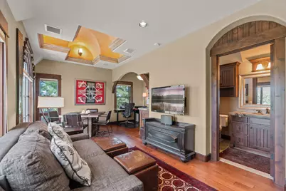 61279 Gorge View Street, Bend, OR 97702 - Photo 47