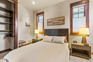 61279 Gorge View St, Bend, OR 97702 - Photo 67