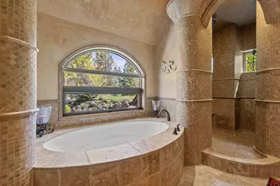 61279 Gorge View Street, Bend, OR 97702 - Photo 23