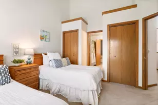 17720 Lake Aspen Ct, Sunriver, OR 97707 - Photo 33