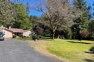 505 Peco Rd, Grants Pass, OR 97526 - Photo 1