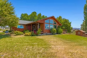 34219 Glen Dr, Chiloquin, OR 97624 - Photo 3