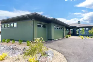 1251 NW Stanhope Wy, Bend, OR 97703 - Photo 5