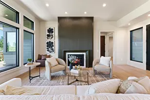 1251 NW Stanhope Wy, Bend, OR 97703 - Photo 9