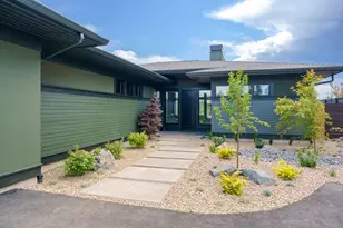 1251 NW Stanhope Wy, Bend, OR 97703 - Photo 3