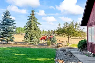 19190 Pinehurst Rd, Bend, OR 97703 - Photo 51