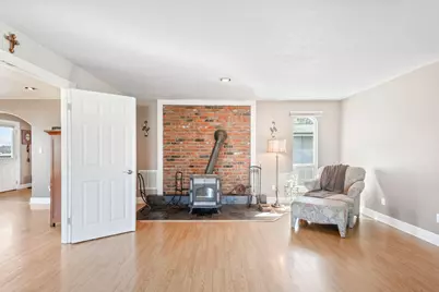 19190 Pinehurst Road, Bend, OR 97703 - Photo 33