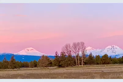 19190 Pinehurst Road, Bend, OR 97703 - Photo 53