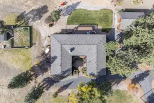 19190 Pinehurst Rd, Bend, OR 97703 - Photo 59