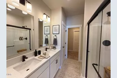 694 Terrazzo Way, Medford, OR 97501 - Photo 9
