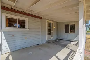 1013 SW L St, Grants Pass, OR 97526 - Photo 19