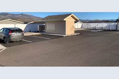 333 Mountain View Drive #165, Talent, OR 97540 - Photo 13