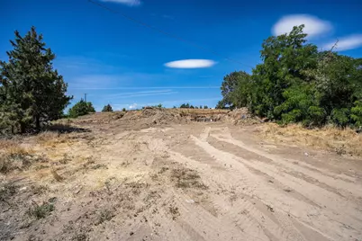 2350 SW Bear Drive, Madras, OR 97741 - Photo 9