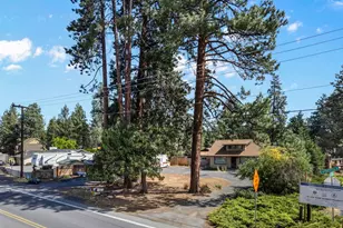 61170 Parrell Rd, Bend, OR 97702 - Photo 13