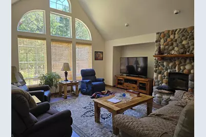 4180 Takilma Road, Cave Junction, OR 97523 - Photo 9