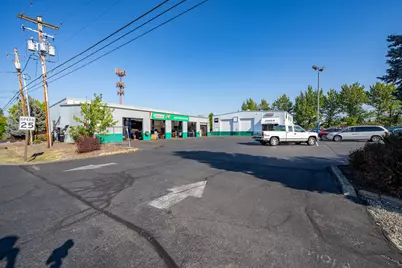 3311 Biddle Road, Medford, OR 97504 - Photo 5