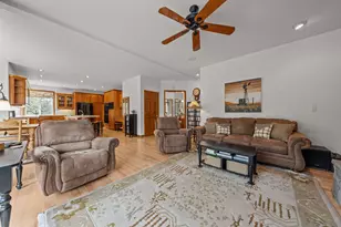 2315 Linnet Ln, Redmond, OR 97756 - Photo 7