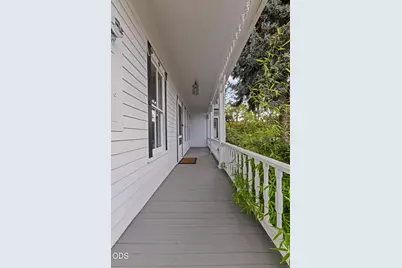 540 E California Street, Jacksonville, OR 97530 - Photo 9