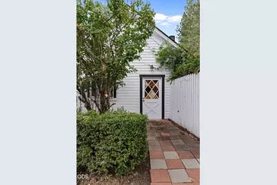 540 E California Street, Jacksonville, OR 97530 - Photo 53
