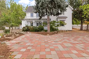 540 E California St, Jacksonville, OR 97530 - Photo 5