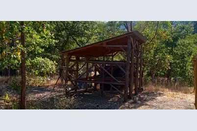 2860 E Fork Road, Williams, OR 97544 - Photo 47