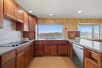 5930 Sunset Ridge Road, Klamath Falls, OR 97601 - Photo 9