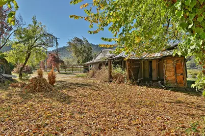 12019 Williams Highway, Grants Pass, OR 97527 - Photo 15