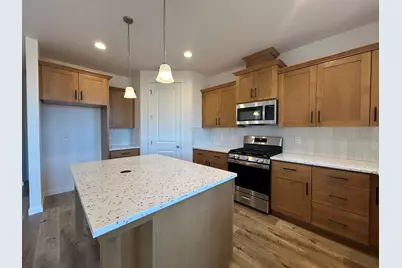 121 Valemont #34, Eagle Point, OR 97524 - Photo 9