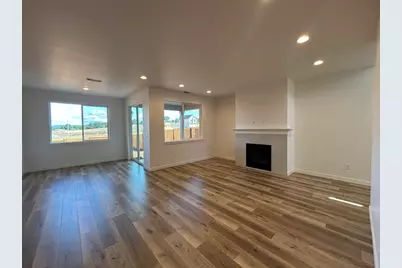 121 Valemont #34, Eagle Point, OR 97524 - Photo 11