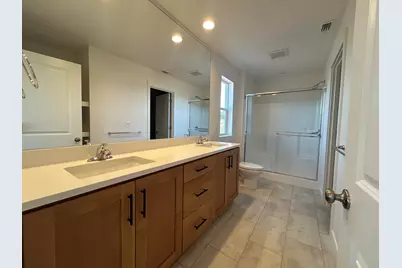121 Valemont #34, Eagle Point, OR 97524 - Photo 15