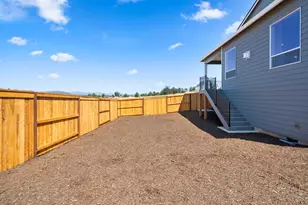 708 Old Waverly Way, Eagle Point, OR 97524 - Photo 37