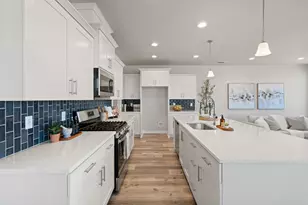 708 Old Waverly Way, Eagle Point, OR 97524 - Photo 9