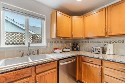 2444 SW 33rd Street, Redmond, OR 97756 - Photo 15