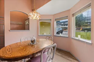 2444 SW 33rd St, Redmond, OR 97756 - Photo 13