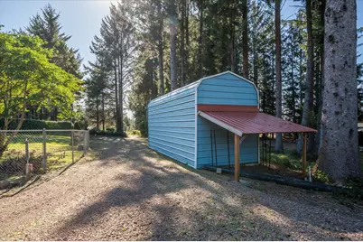 18828 Montbretia Lane, Brookings, OR 97415 - Photo 15