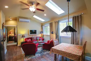 375 W Elm St, Jacksonville, OR 97530 - Photo 37