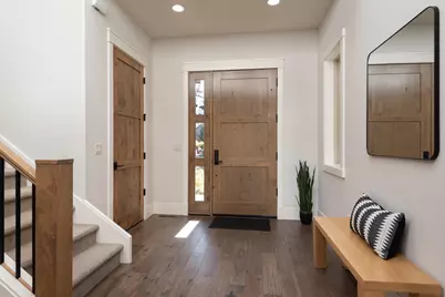 60472 Kangaroo Loop, Bend, OR 97702 - Photo 7