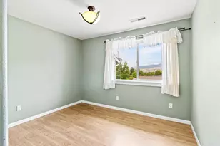 2023 Siskiyou Blvd, Ashland, OR 97520 - Photo 11